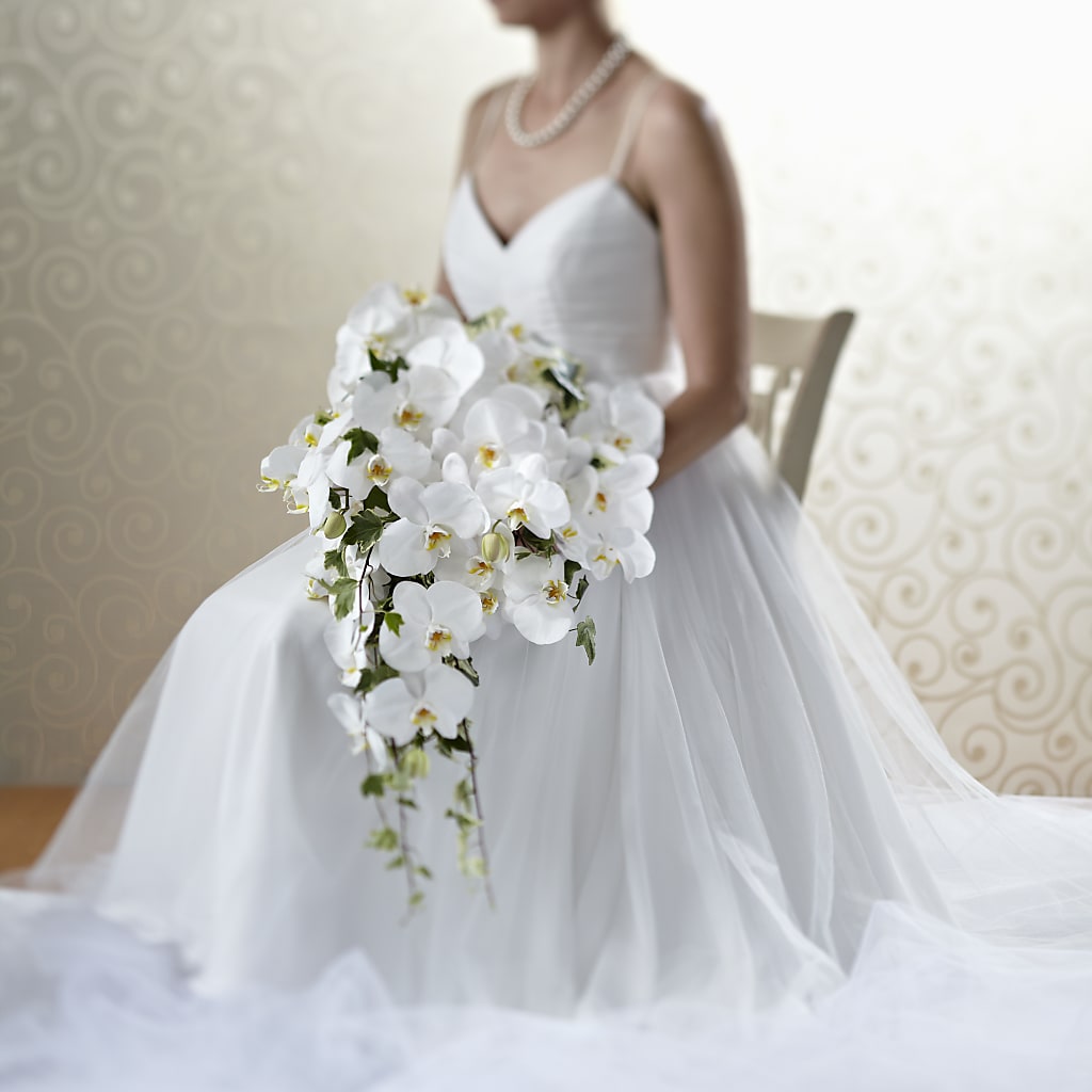 Classic White Bouquet – Magical Flowers, Naples FL