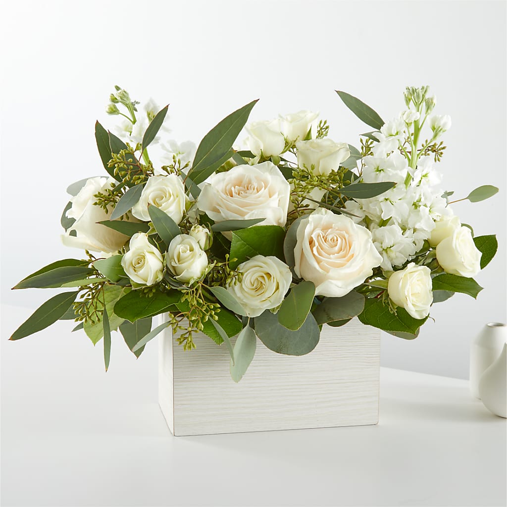 Fresh Linen Box Bouquet –  Magical Flowers, Naples FL