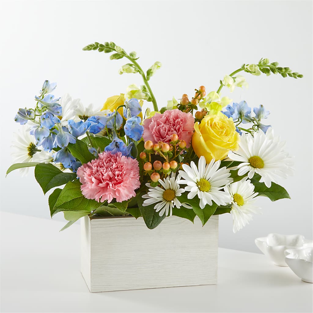 Sun Salutation Box Bouquet –  Magical Flowers, Naples FL