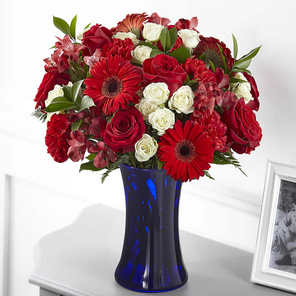 Hearts Embrace Bouquet –  Magical Flowers, Naples FL
