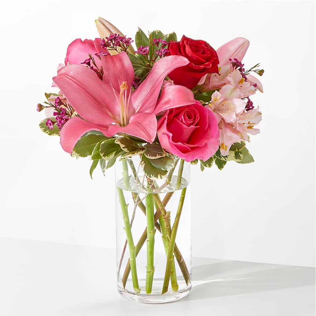 Lucky in Love Bouquet –  Magical Flowers, Naples FL
