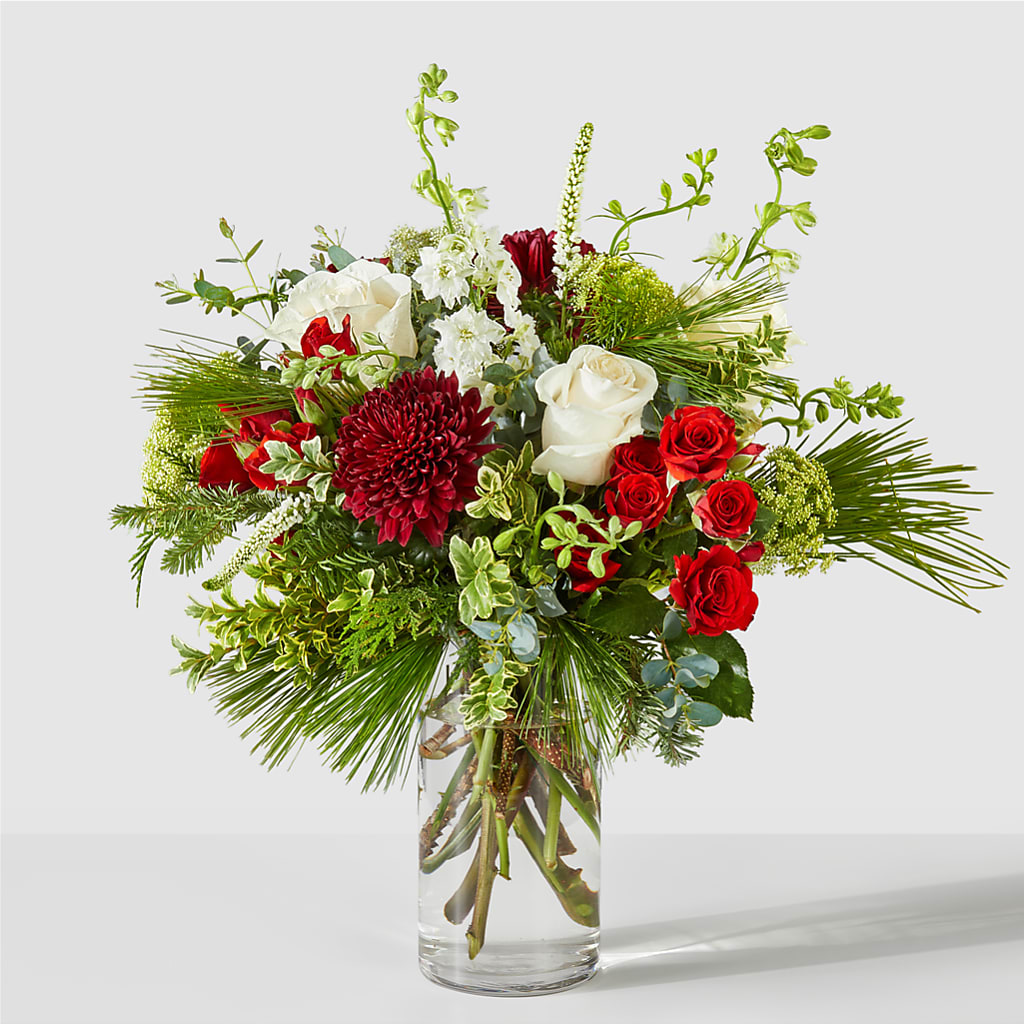 Favorite Traditions Bouquet –  Magical Flowers, Naples FL