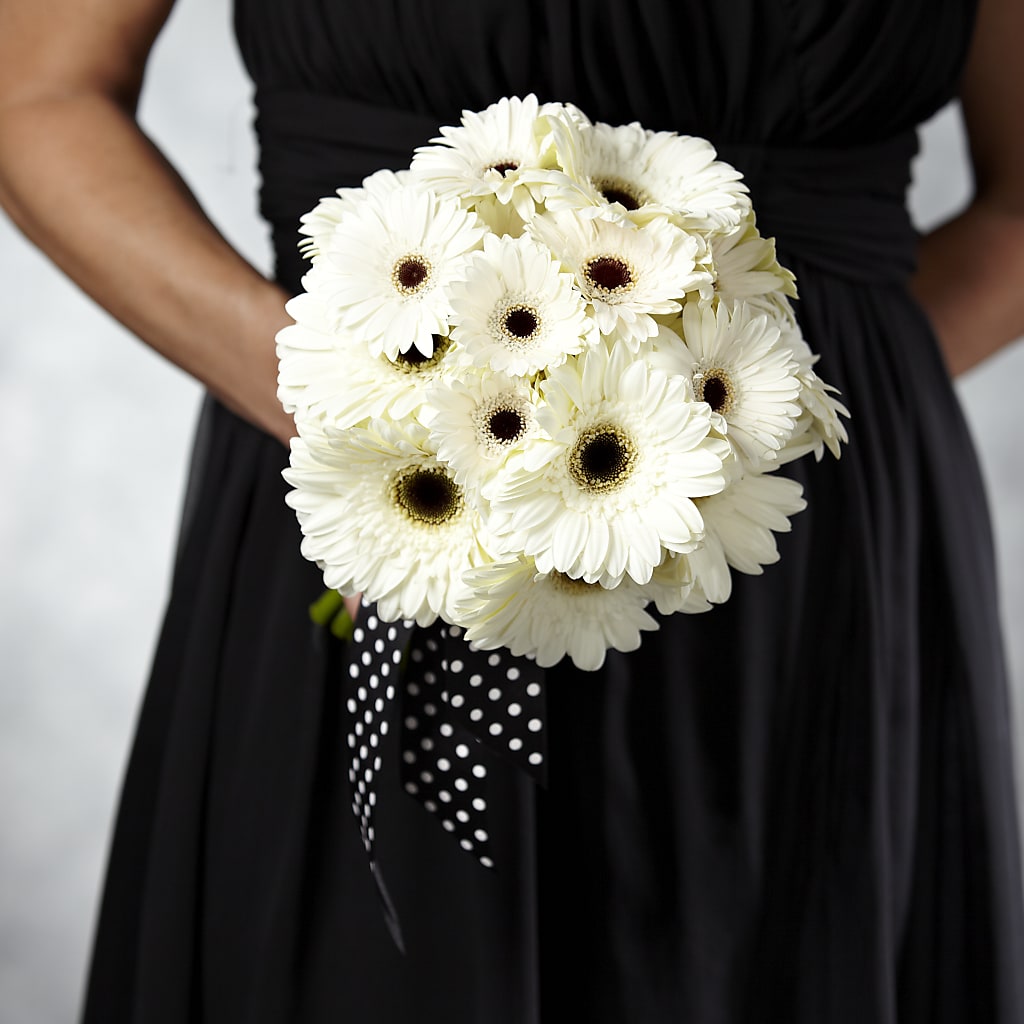 Daisy Delight Bouquet –  Magical Flowers, Naples FL